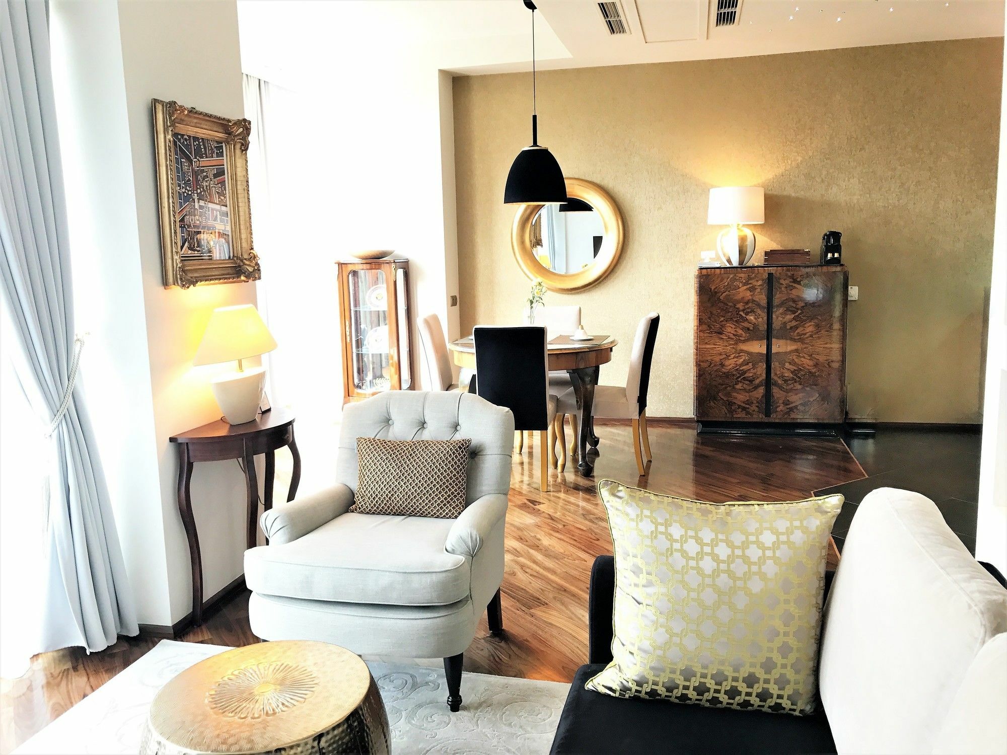 Mondrian Luxury Suites & Apartments Krakow Old Town Εξωτερικό φωτογραφία